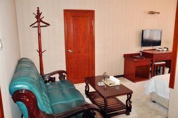 Dongfang Hotel Harbin Zewnętrze zdjęcie